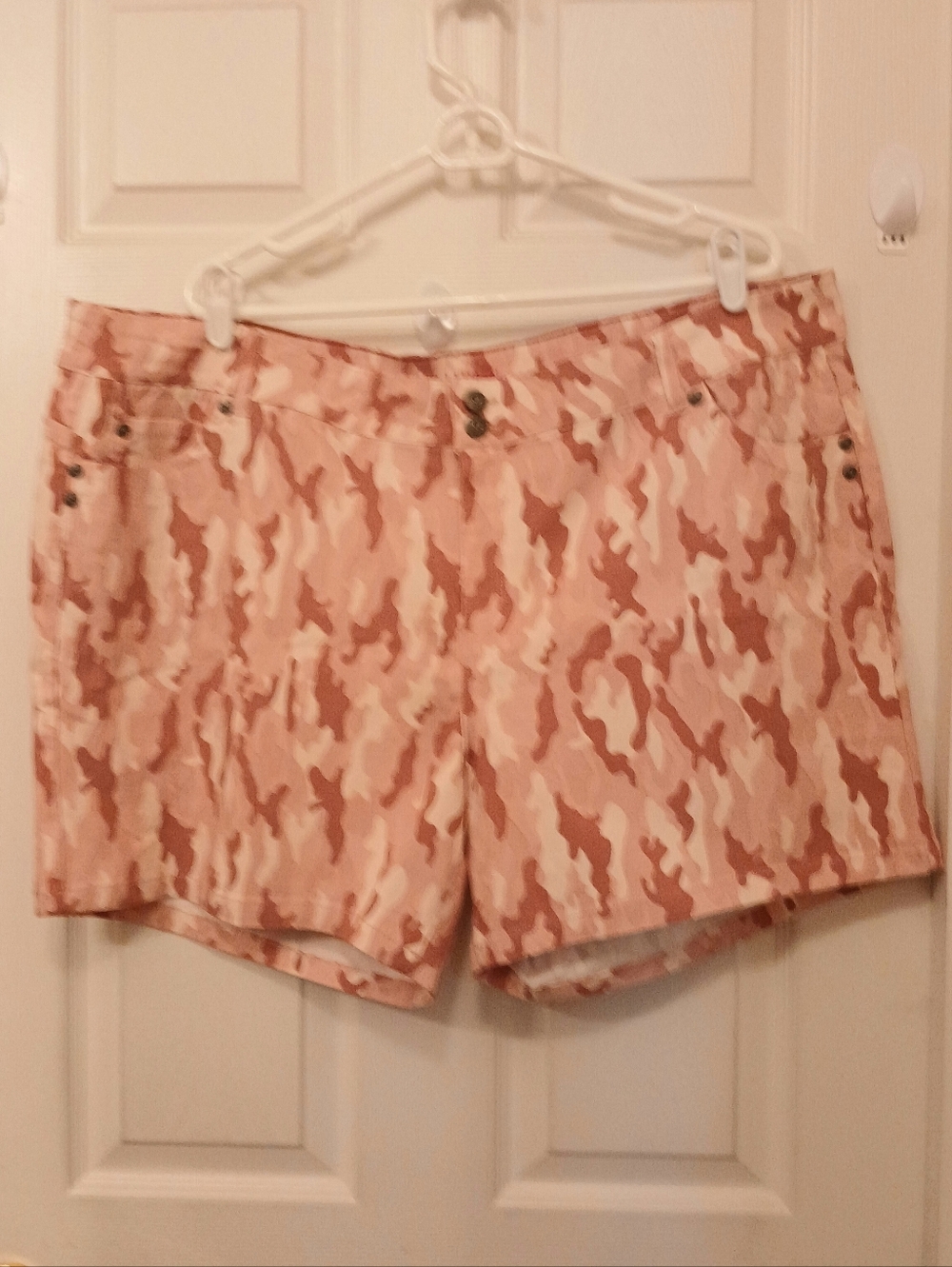 Vintage Sabrina Lauren Camo Shorts Plus Size 24W Summer Stretchy
